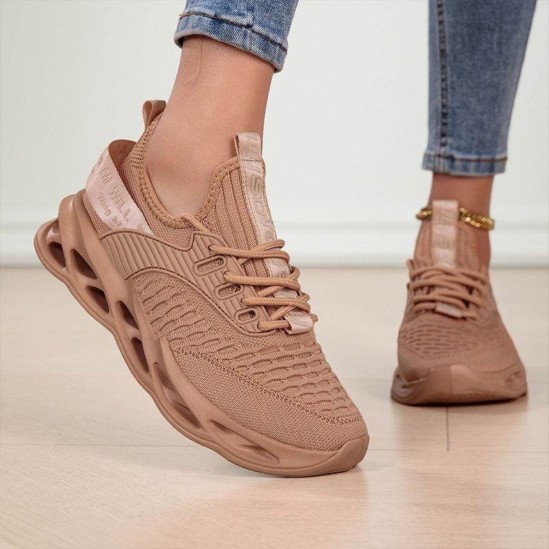 LILIANA | Sneakersy na cały dzień w ruchu