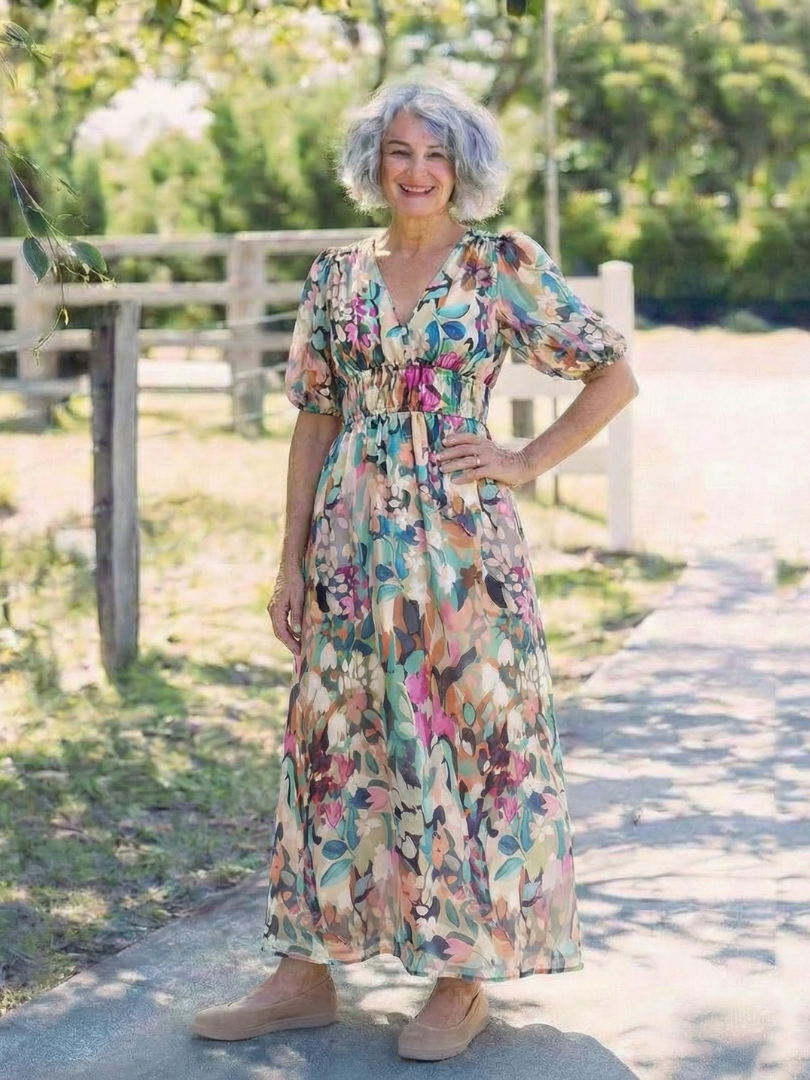 Eulalie | Midi Dress with Short Sleeves and V-Neck