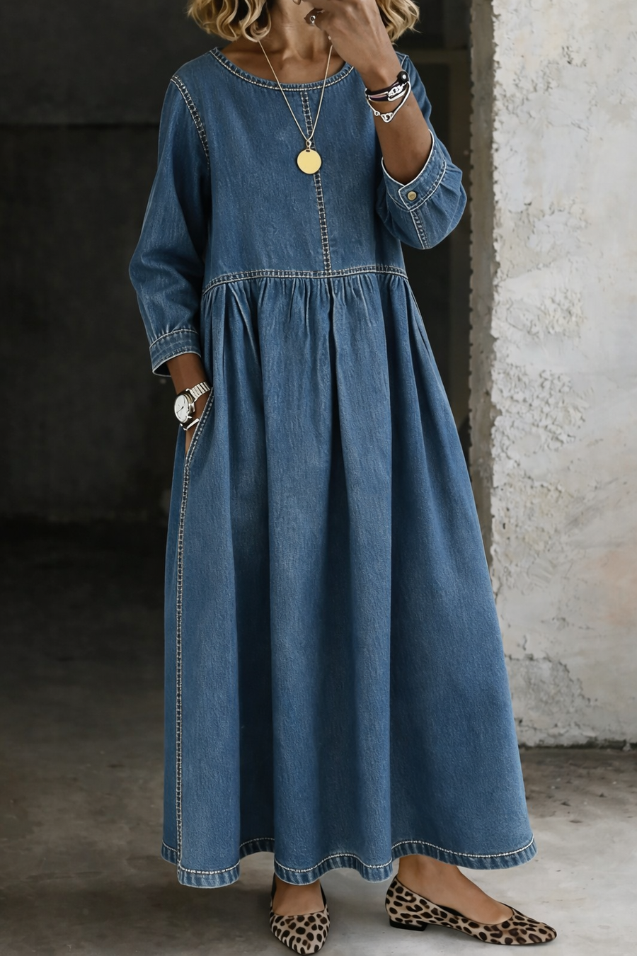 Katarzyna | Jeansowa Sukienka Maxi w Stylu Vintage