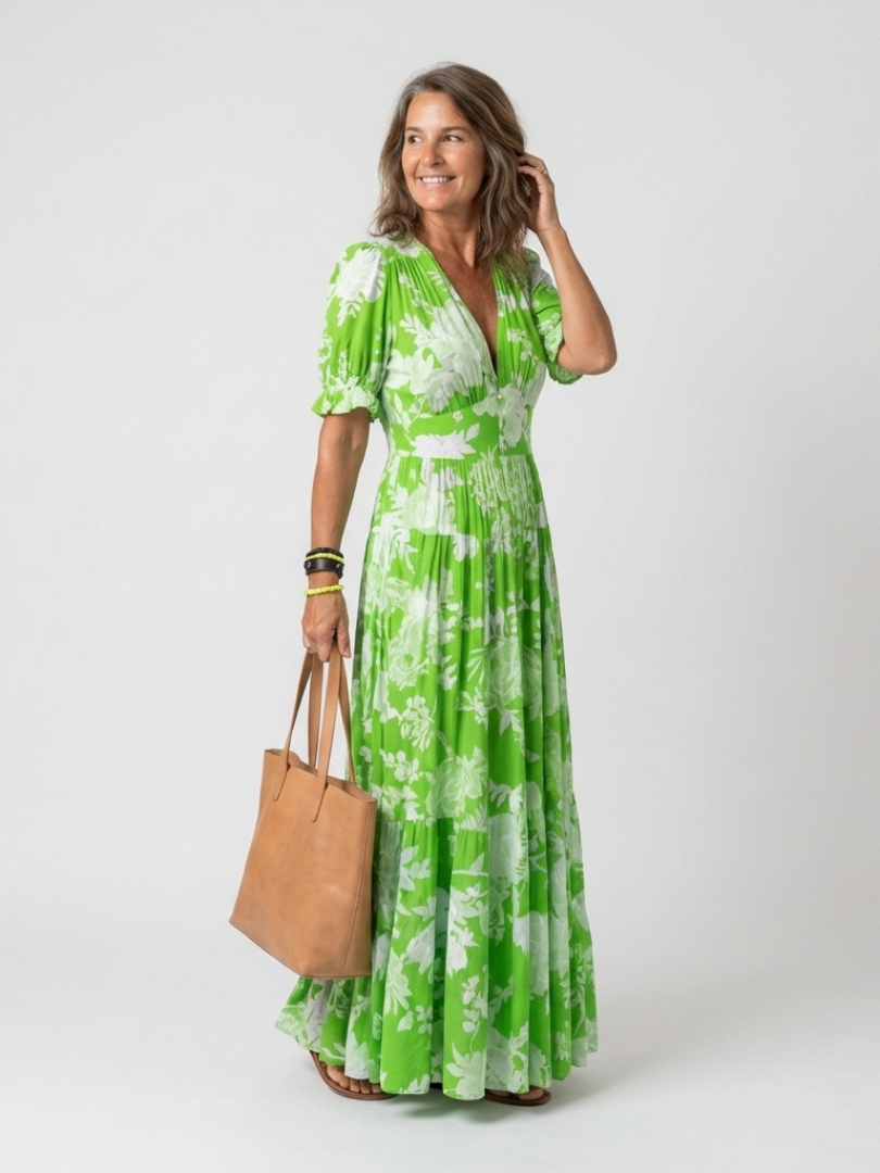 Ione | Midi Dress with Short Sleeves and V-Neck in Floral Print