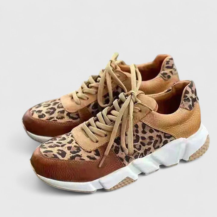 HALSZKA | Buty w panterkę na co dzień