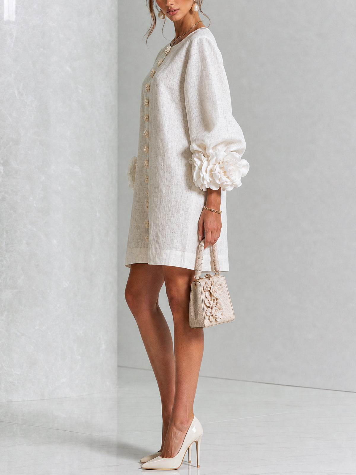Elżbieta | Kwiatowa Sukienka Mini z Guzikami