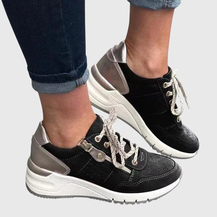 SABINA | Sneakersy z antypoślizgową podeszwą